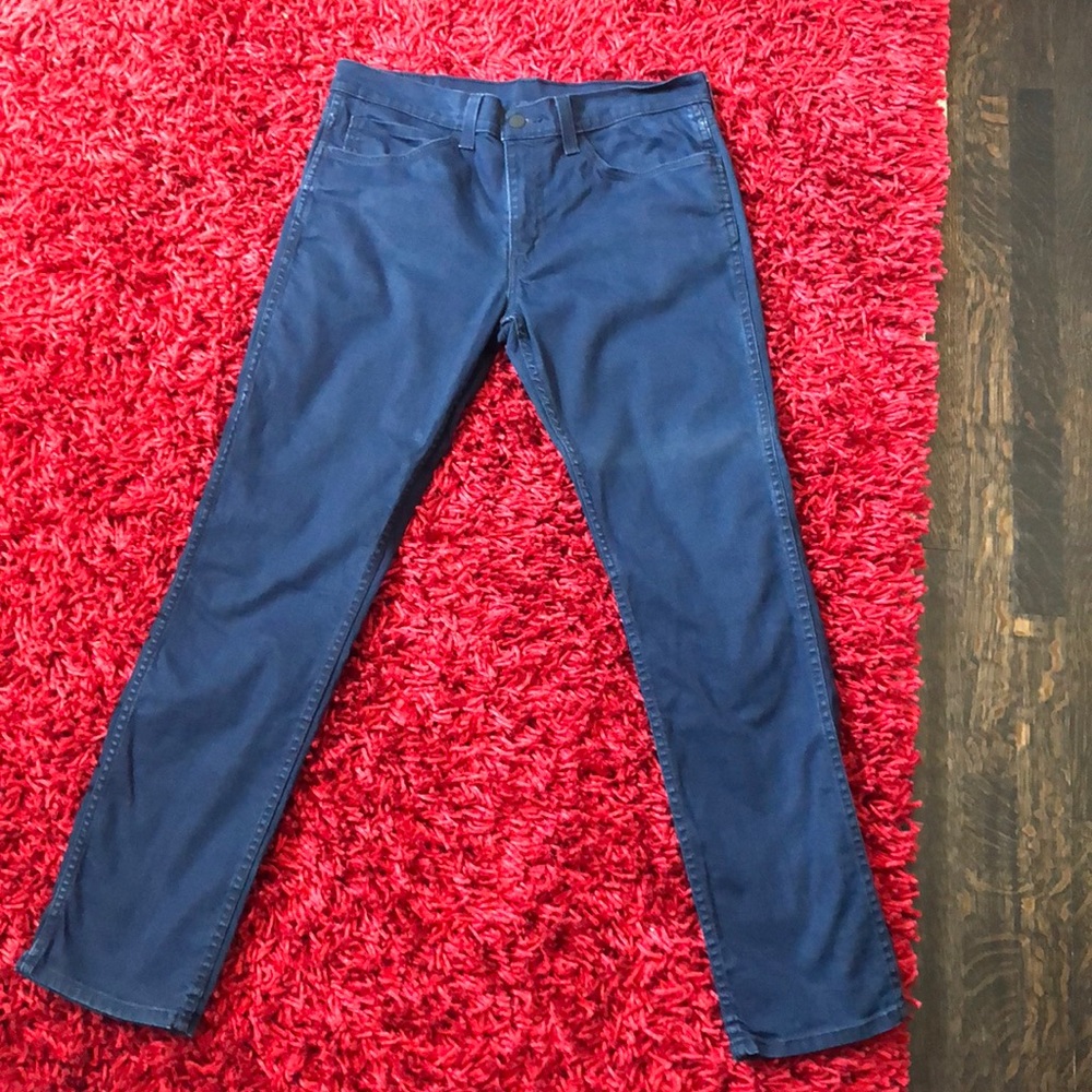 Men Levi jeans 34 x 32